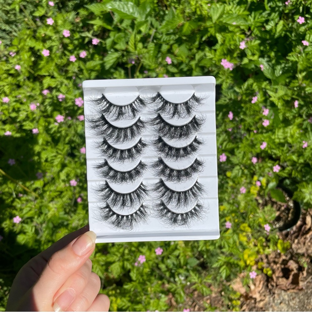 New! ☆ Faux Mink 5 Pack Assortment False Eyelashes Includes Wispy Lashes - Picture 5 of 9